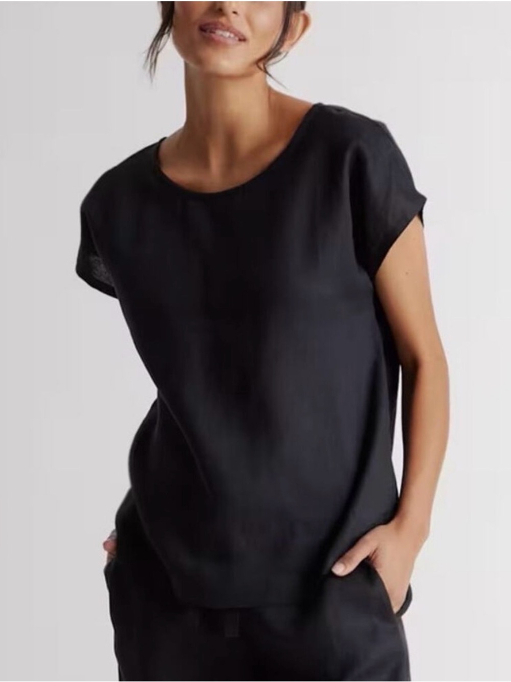NWT Quince 100% European Linen Black Short Sleeve Top